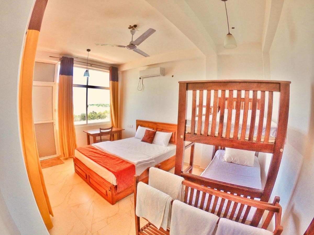 Jungle Bay Resort Trincomalee Exterior foto